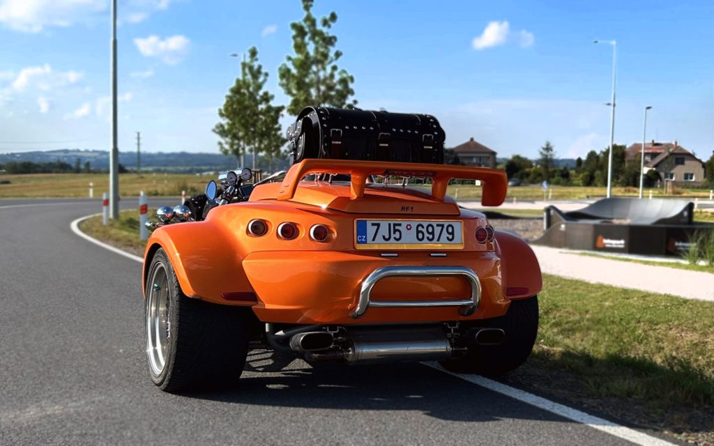 rewaco2_gt_oranzova_back